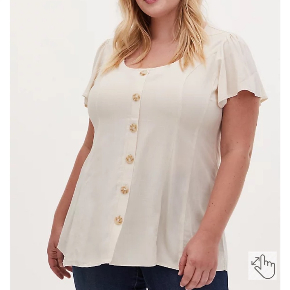 NWT Torrid linen button front blouse size 2